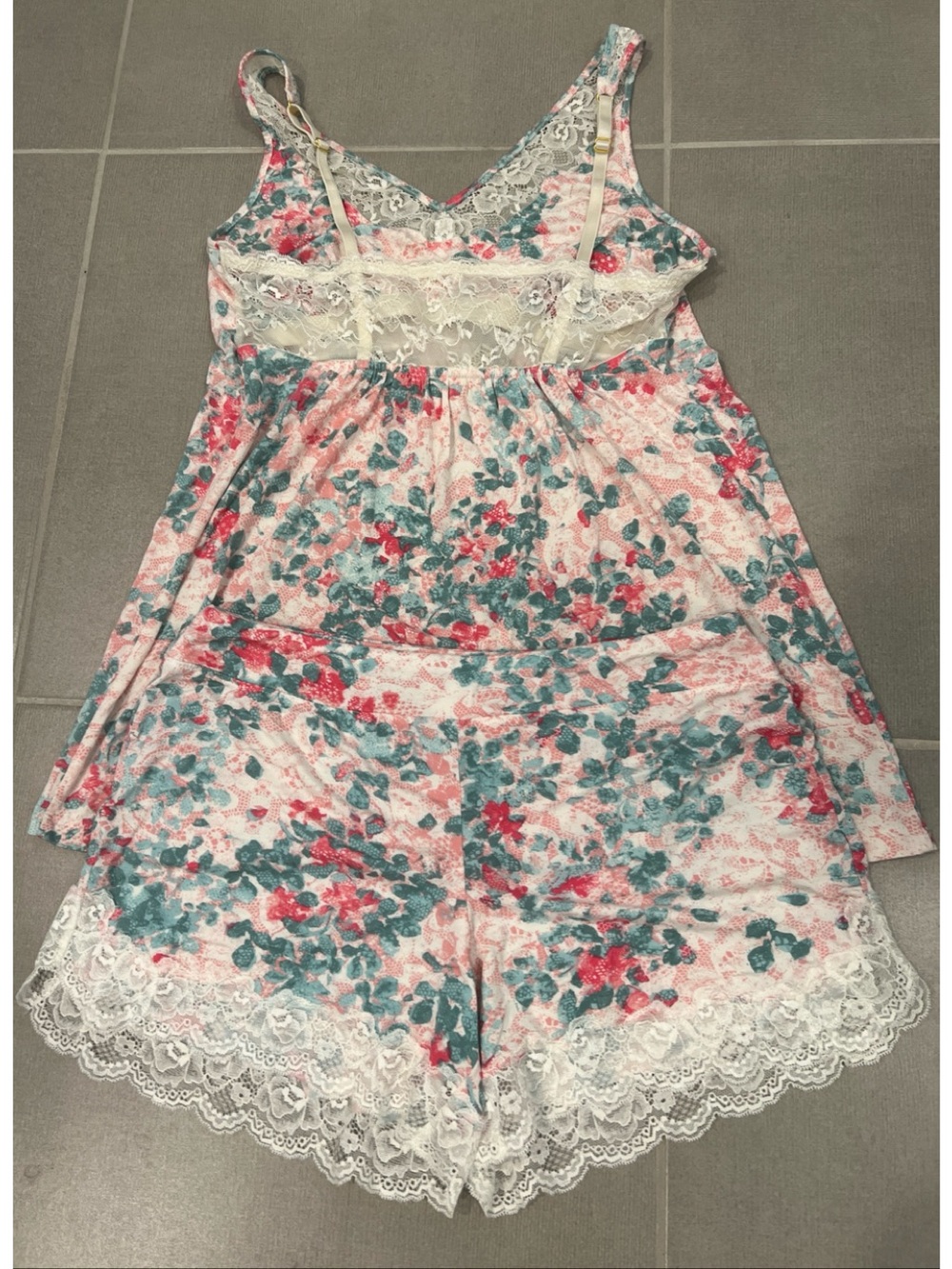 Soma Pink & Teal Floral Sleep cami & shorts set M GREAT
